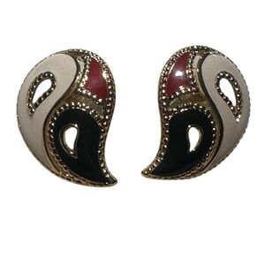 Vintage Avon Paisley Enamel Clip-On Earrings | Red, Black & Cream Gold Tones